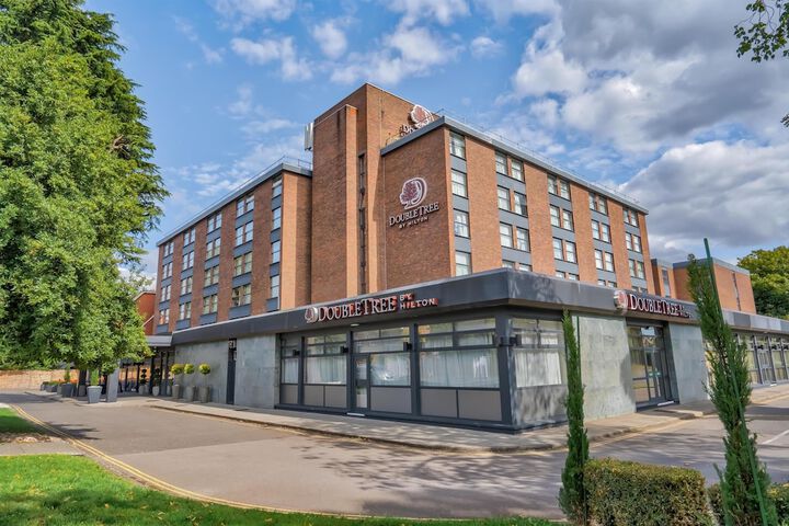 Hotel 128 of 128