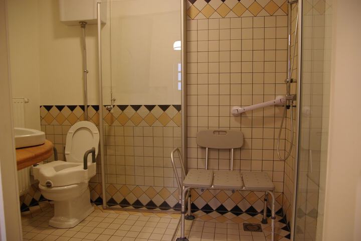 Room 24 of 45