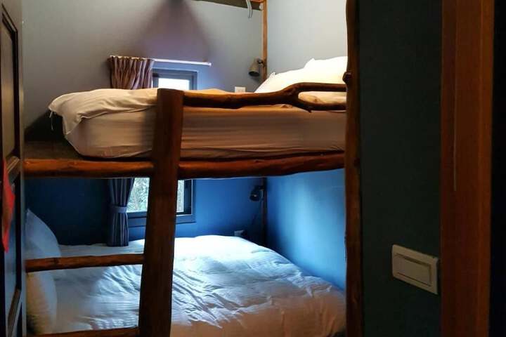 Room 17 of 69