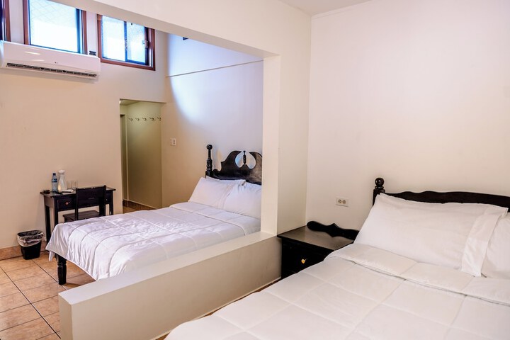 Room 84 of 258