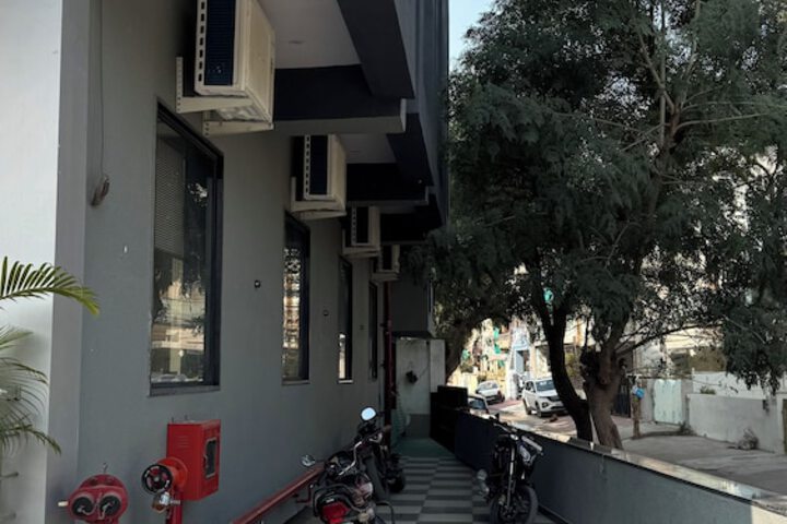 Property Grounds 18 of 18