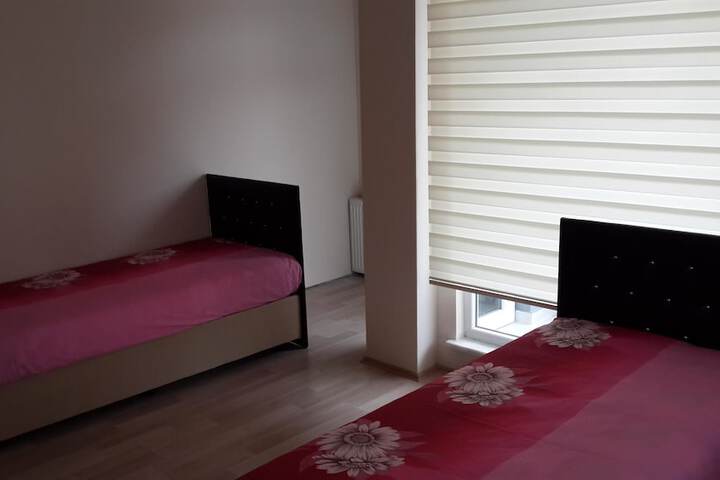 Room 16 of 20