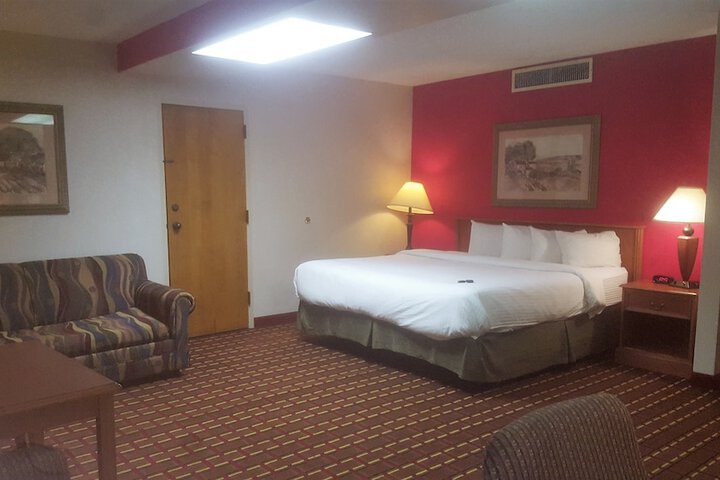 Room 10 of 27
