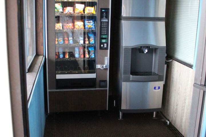 Vending machine