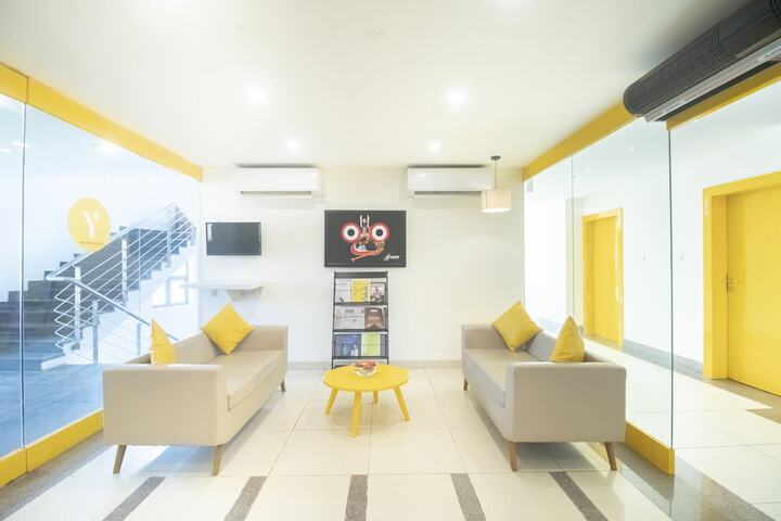 OYO 16340 YELLOW HOTELS