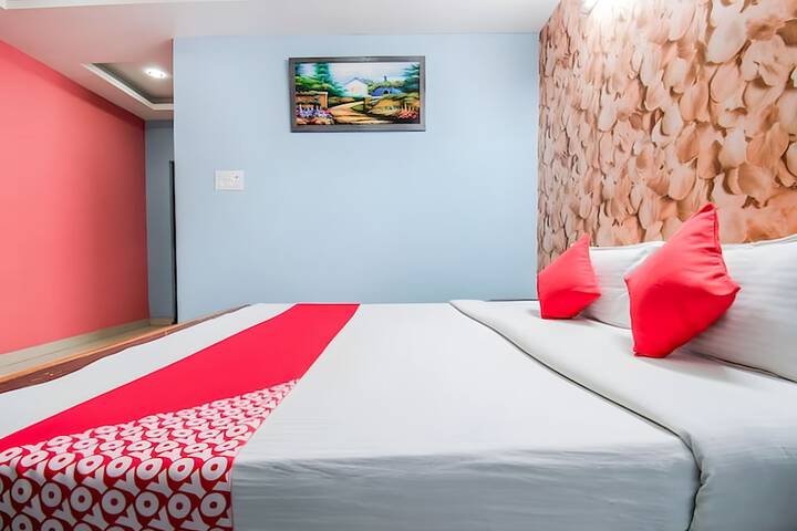 Room 8 of 26