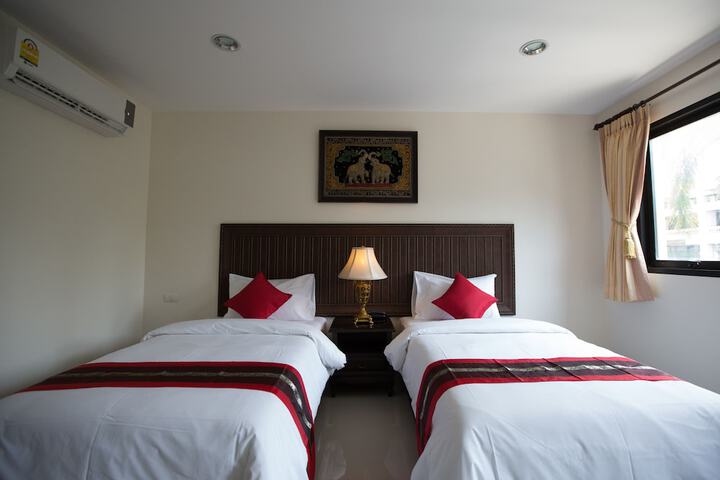 Room 8 of 71