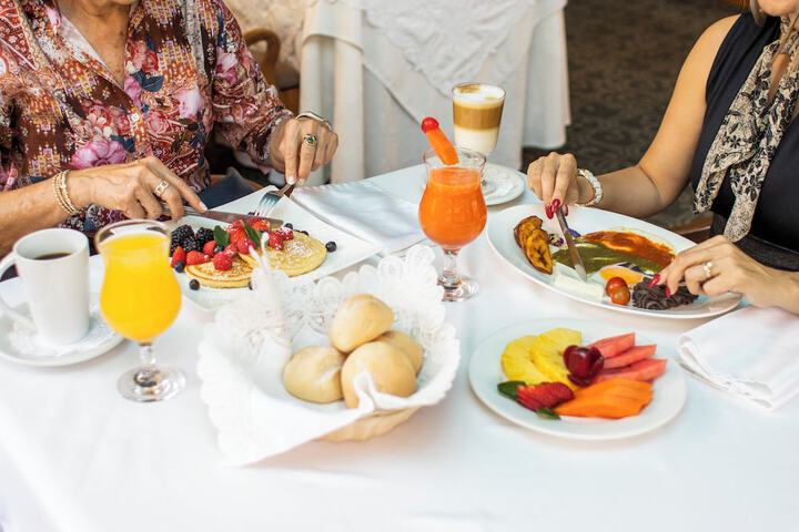 Breakfast meal
