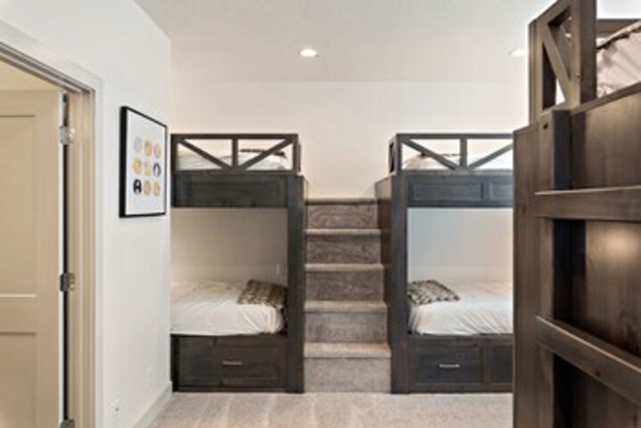 Room 46 of 50