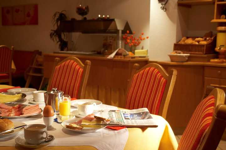 Breakfast/Coffee Service 45 of 54
