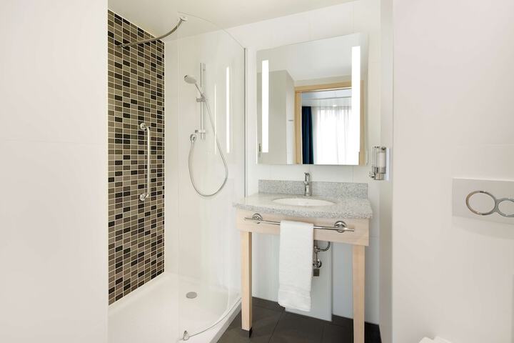 Bath Interior