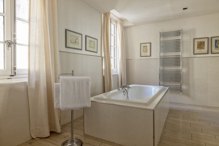 Bathroom Vanities