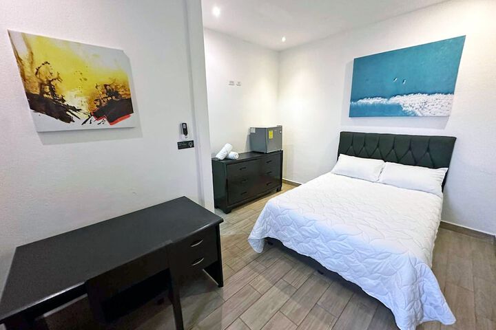 Room 18 of 46