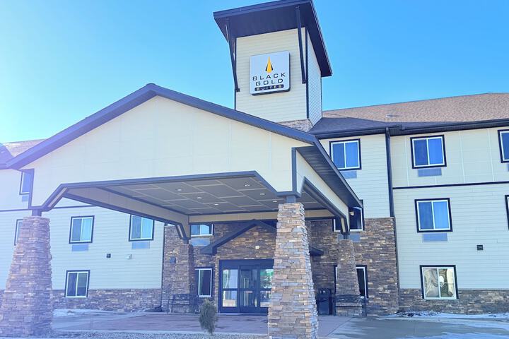 Black Gold Suites Stanley in Stanley, ND