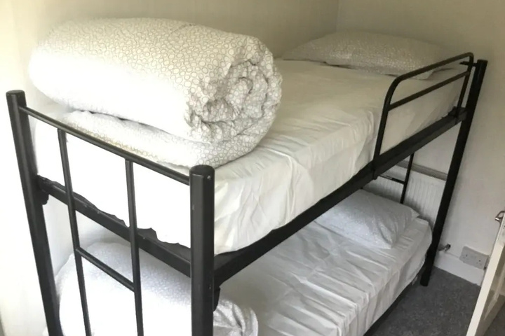 Room 5 of 14