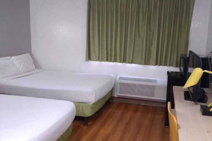 Room 57 of 101