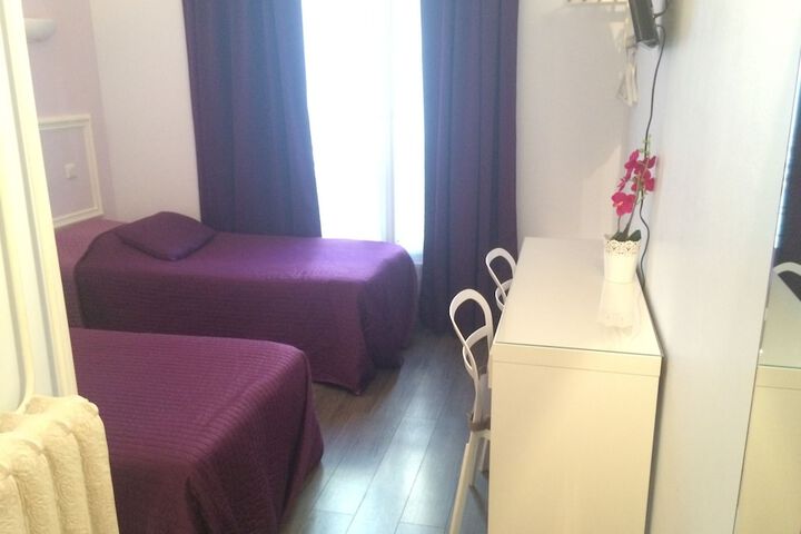 Room 13 of 61