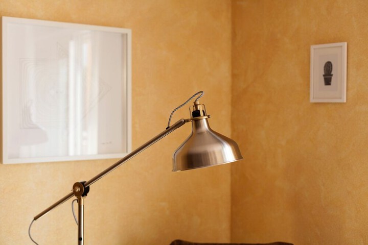 Room 2 of 28