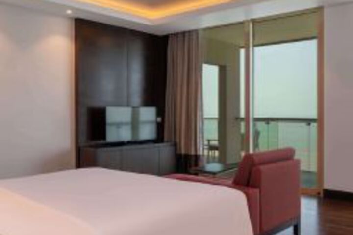 General 105 of 200