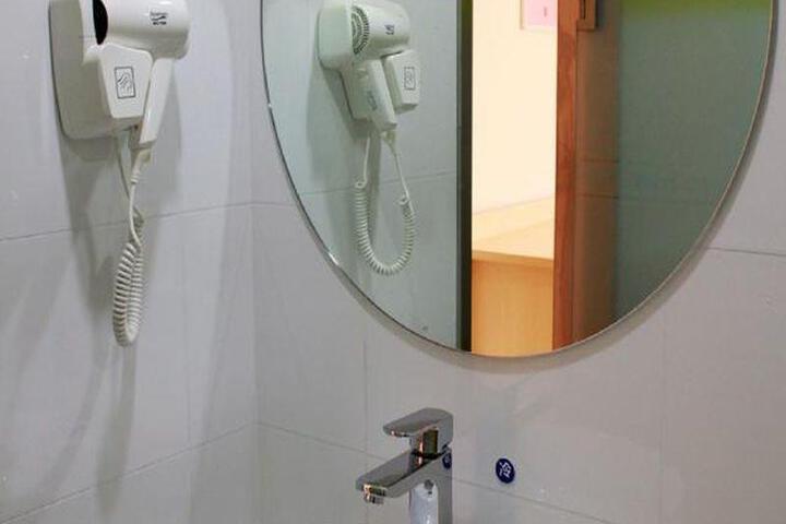 7 Days Inn Qingdao Taidong Walking Street