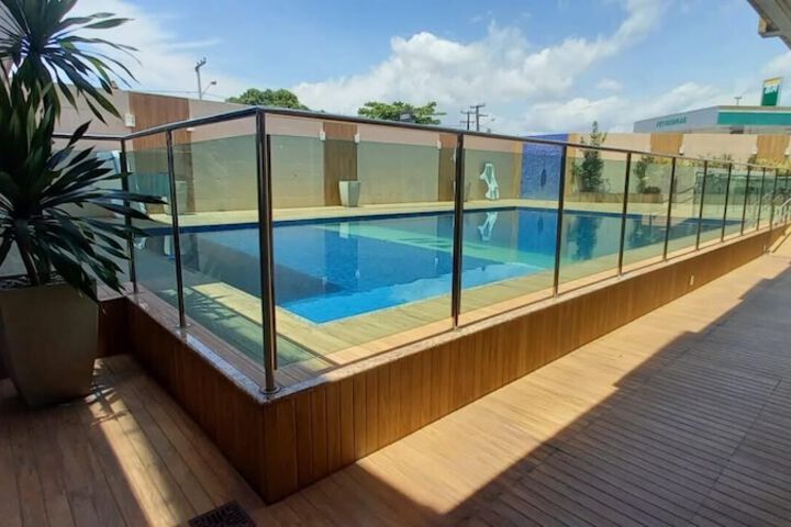 Pool 15 of 33