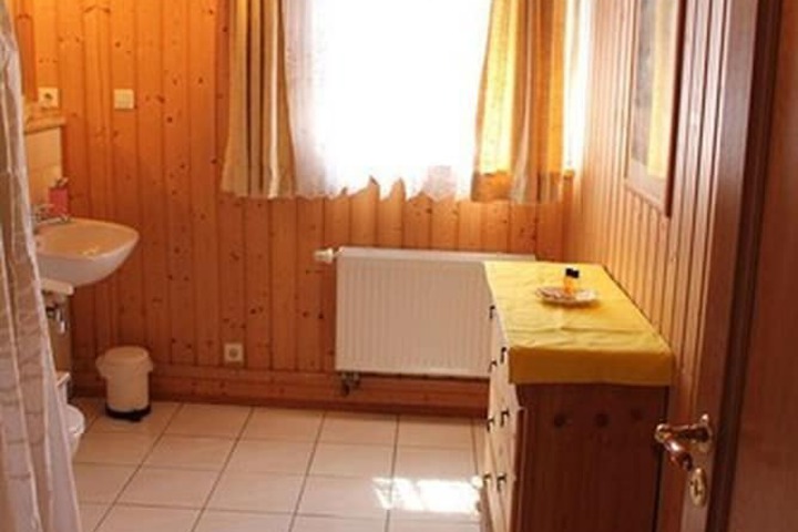 Room 17 of 56