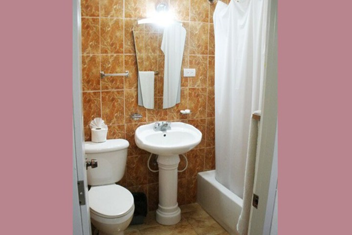 Room 20 of 35