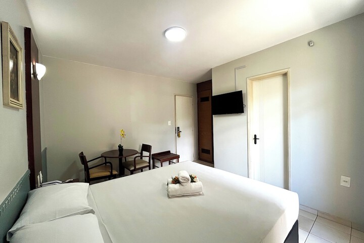 Room 11 of 67