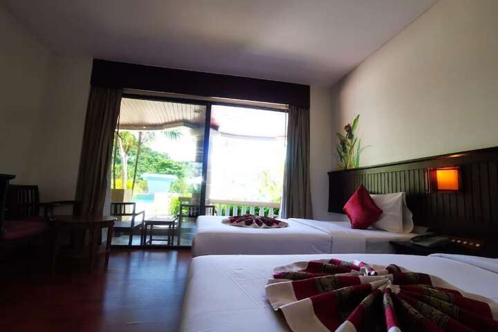 Room 18 of 60