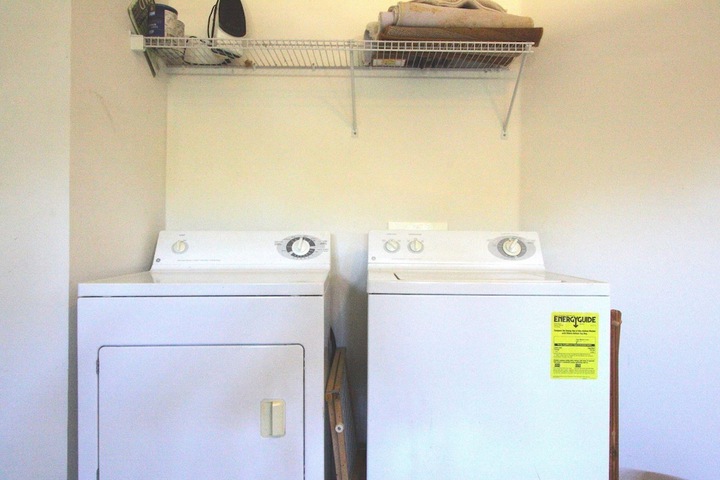 Laundry 13 of 46