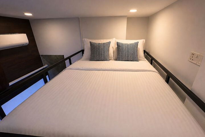 Room 30 of 121