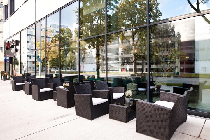Terrace/Patio 58 of 59