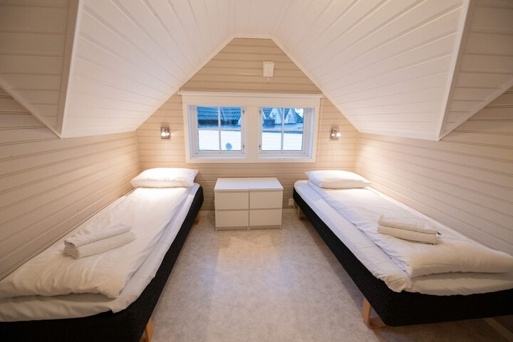 Room 6 of 31