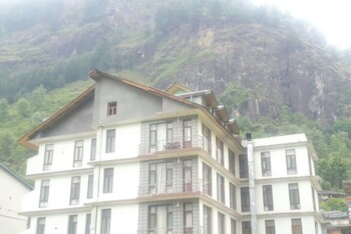 Hotel 3 of 39