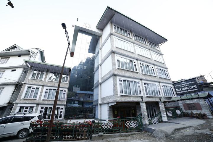 Hotel 26 of 29