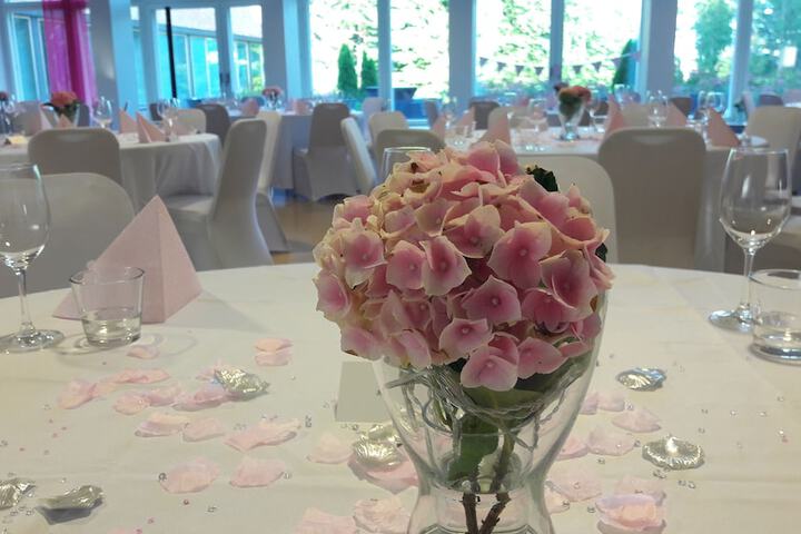 Ballroom/Hall 5 of 22