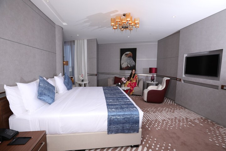 Room 10 of 67