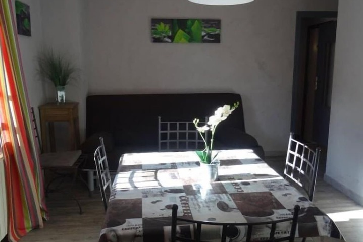 Room 12 of 29