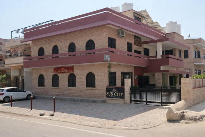 Hotel Gajender Niwas Sun City a Boutique Stay