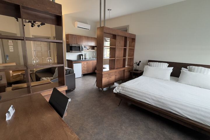 Room 40 of 80
