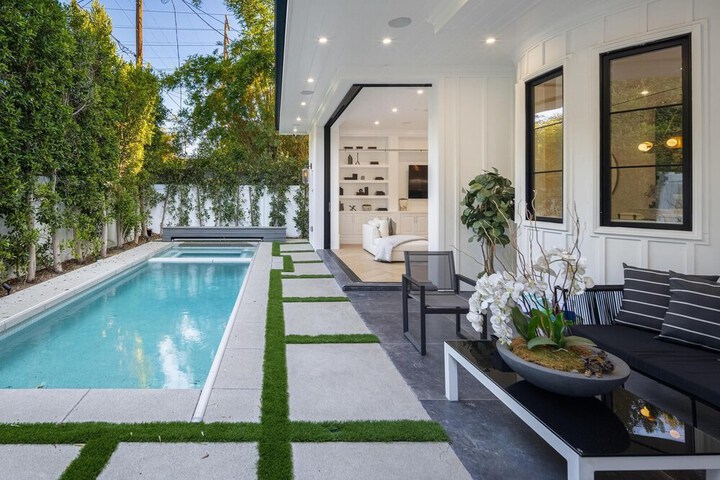 Pool 27 of 67