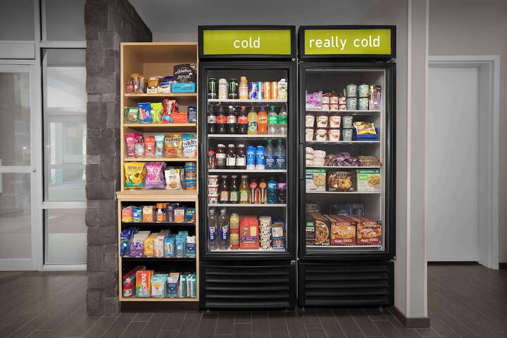 Snack bar