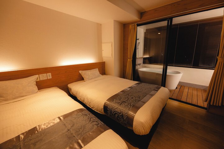 Room 6 of 29