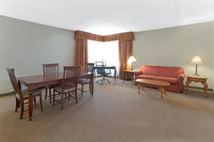 Room 40 of 44