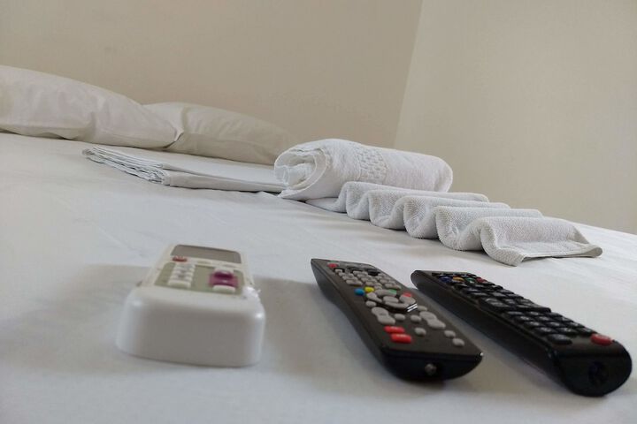 Room 7 of 28