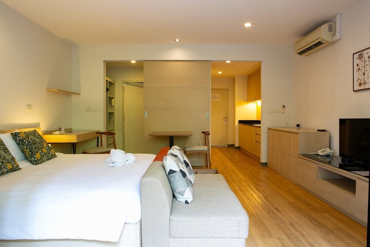 Room 26 of 125