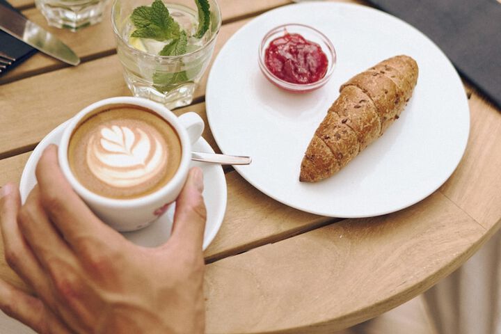 Breakfast/Coffee Service 69 of 113