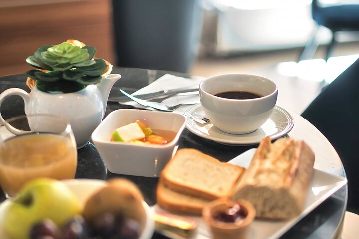 Breakfast/Coffee Service 140 of 176