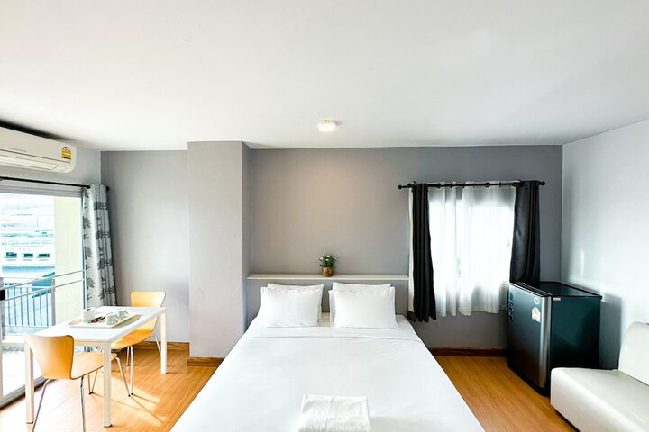 Room 20 of 25