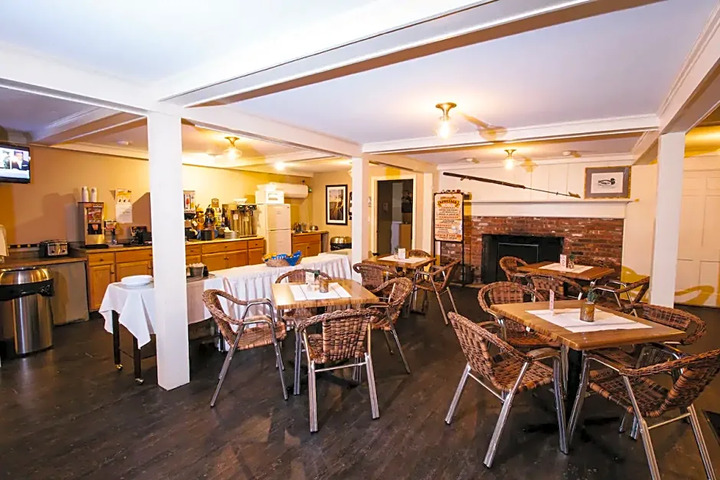 The Inn at Mystic